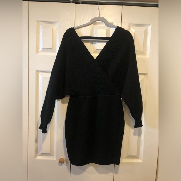 Off the shoulder sweater dress - Picture 2 of 3